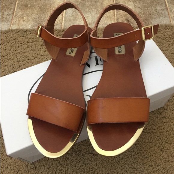 Steve Madden Shoes - Steve Madden Donddi Sandals
